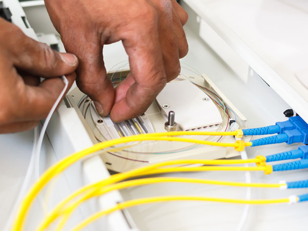 Fibre Optic Splicing